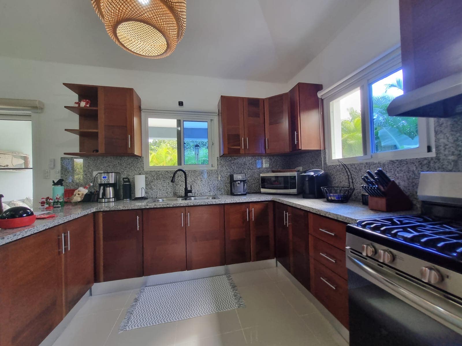 d2d3e1f2-775b-4010-96a4-fb816e876109