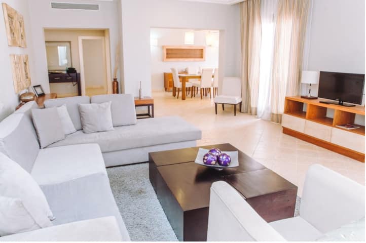 EB-JF1073 (8) (Small)