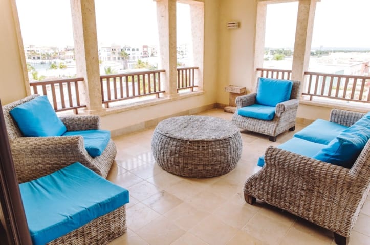 EB-JF1073 (4) (Small)